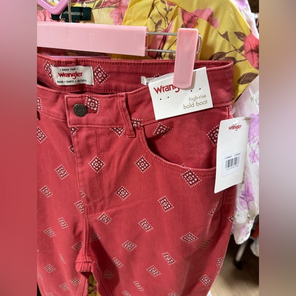 Wrangler Red Printed High-Rise Bold Boot Jeans - Picture 8 of 15